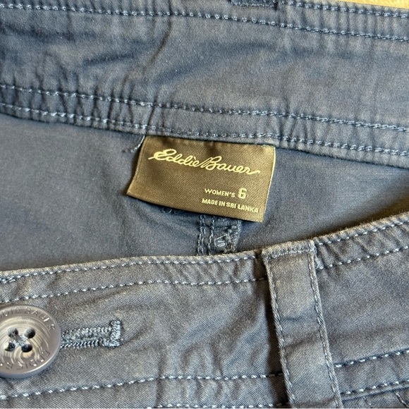 Eddie Bauer Shorts Women’s Sz 6 Blue Chino Scout Outdoor Casual Pockets Ladies - Picture 5 of 5